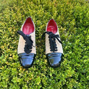 Amalfi Rangoni Black Patent Leather & Beige Quilted Lace Up Shoes - Size 11.5